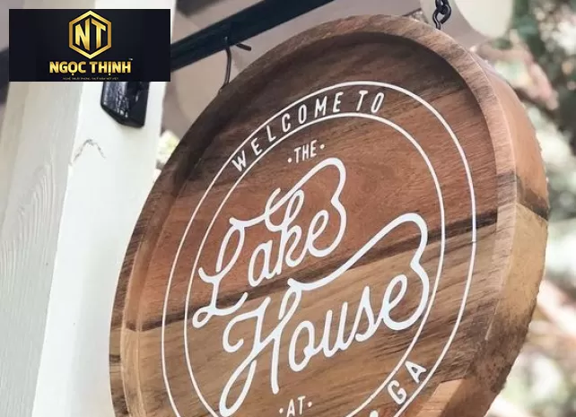 BẢNG HIỆU HÌNH TRÒN TREO BẰNG GỖ CHO TIỆM CAFE / QUÁN ĂN - BHG05